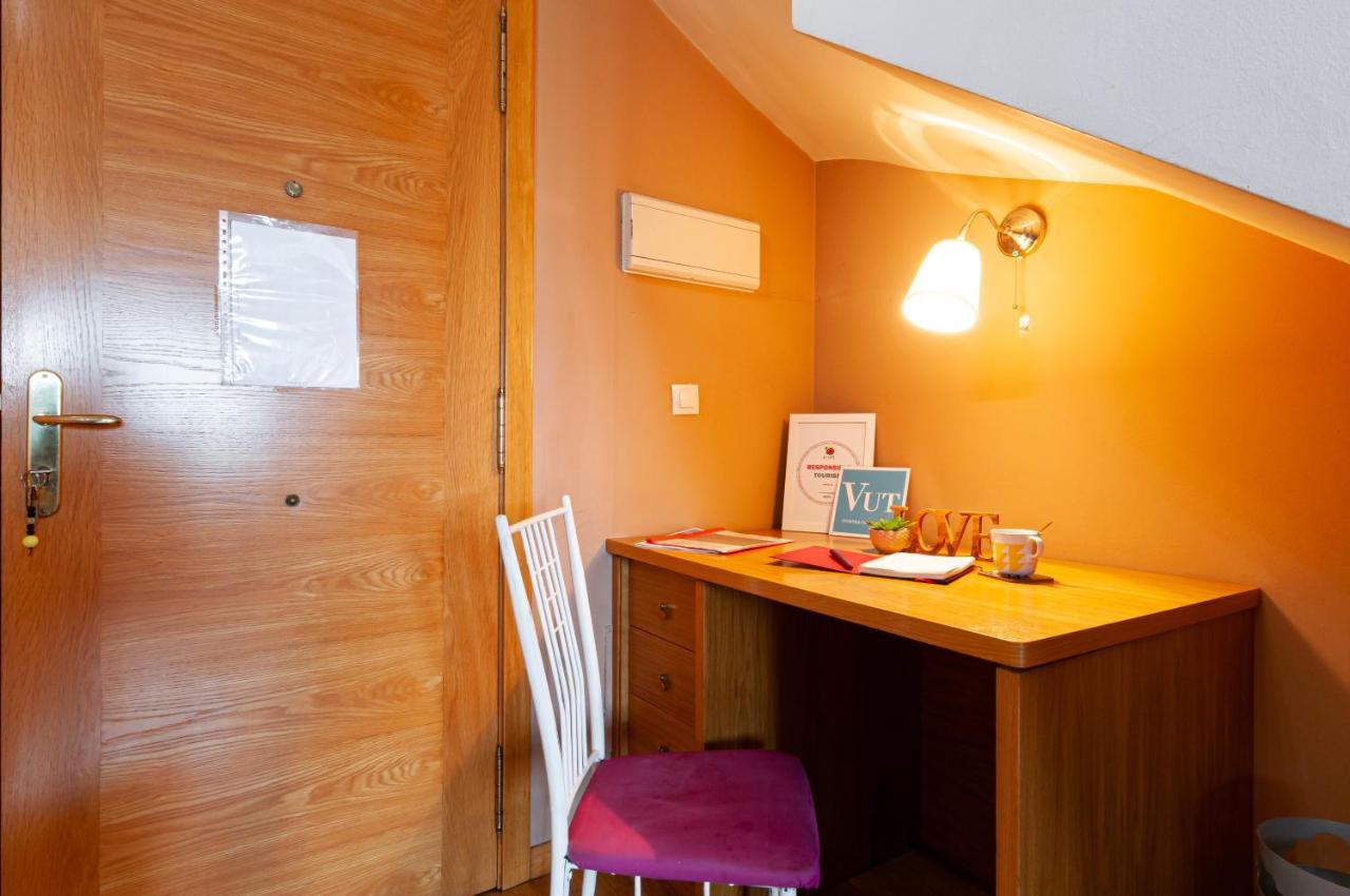 Duplex 21, Alojamiento Cerca De La Playa Con Wifi Gijón Exterior foto